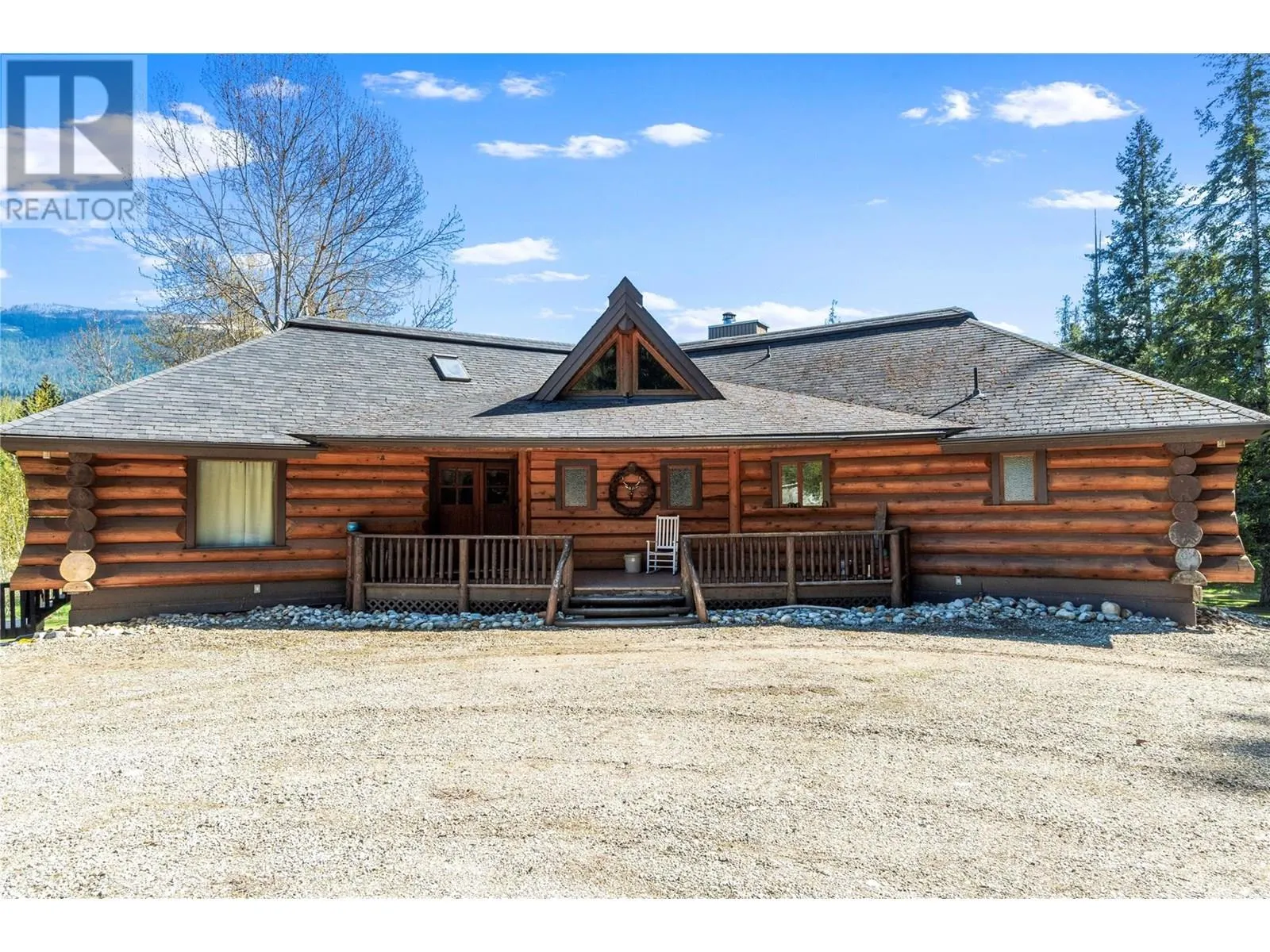 1703 Hillier Road