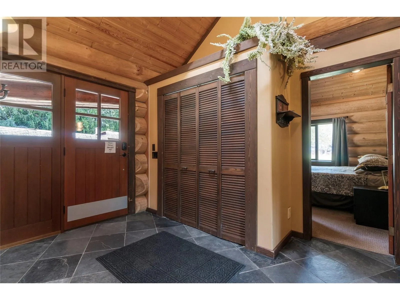 1703 Hillier Road