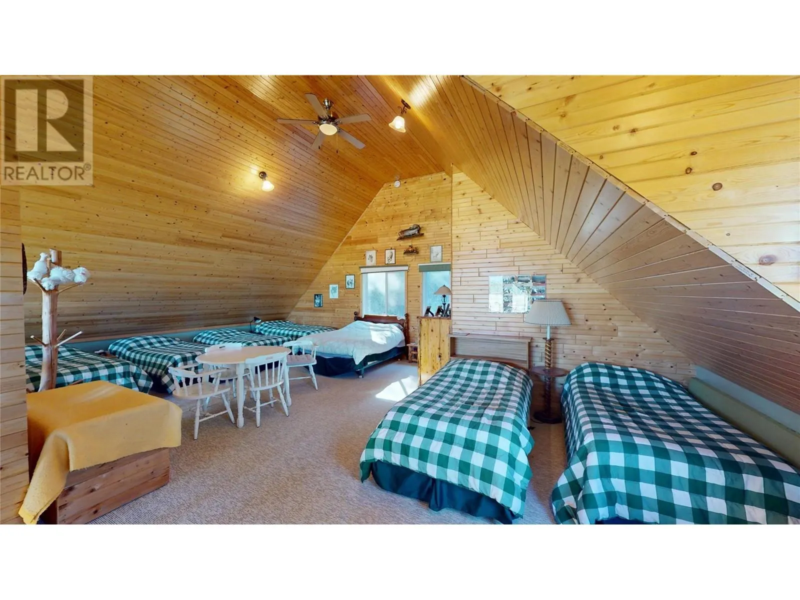 5586 Highway 95