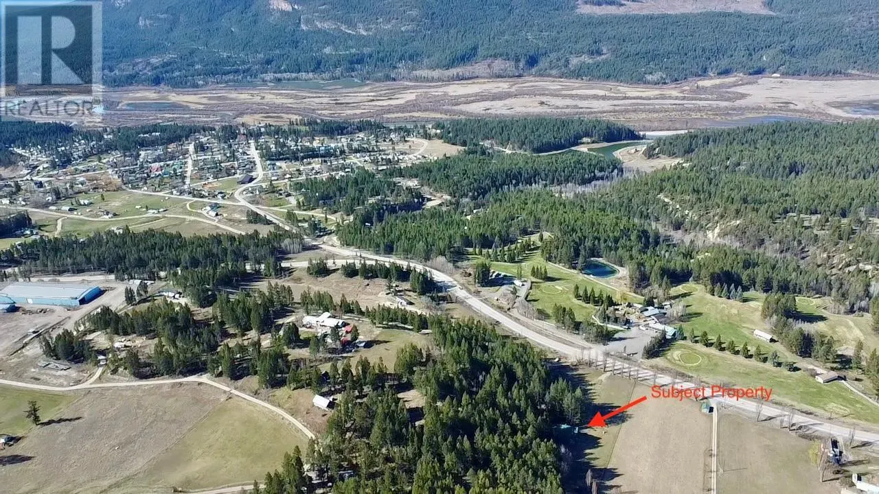 5586 Highway 95