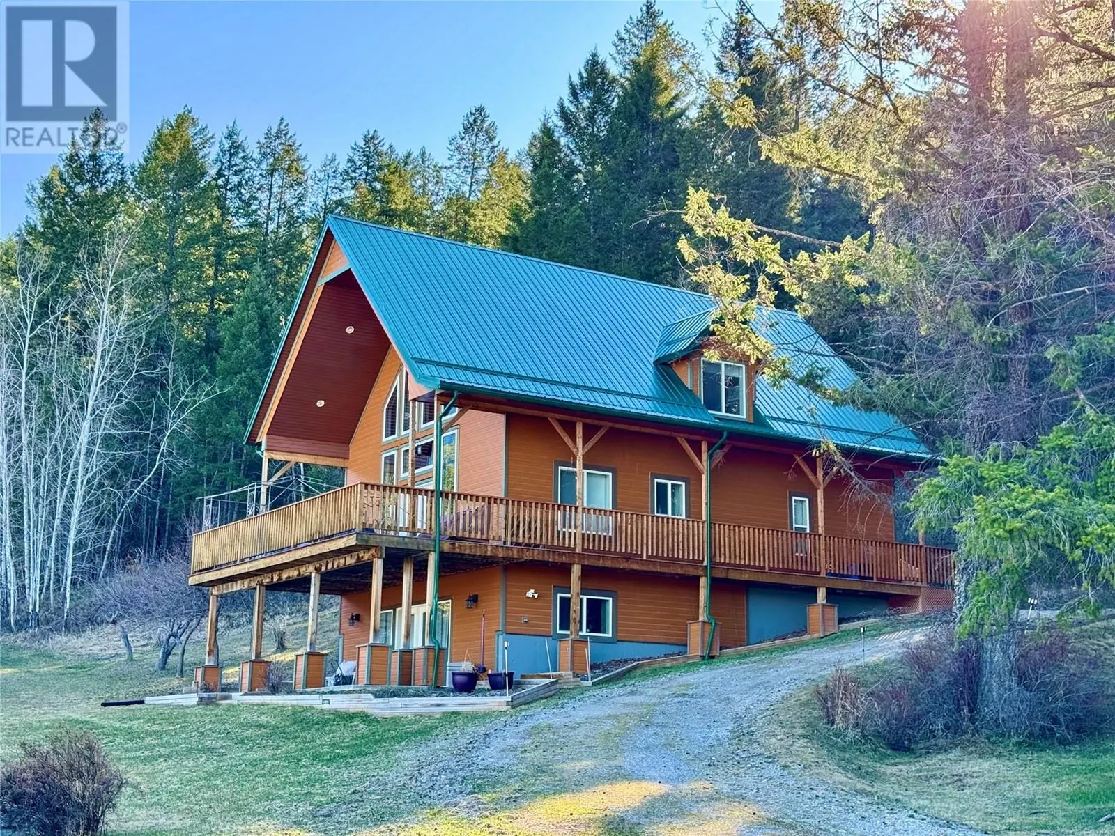 5586 Highway 95