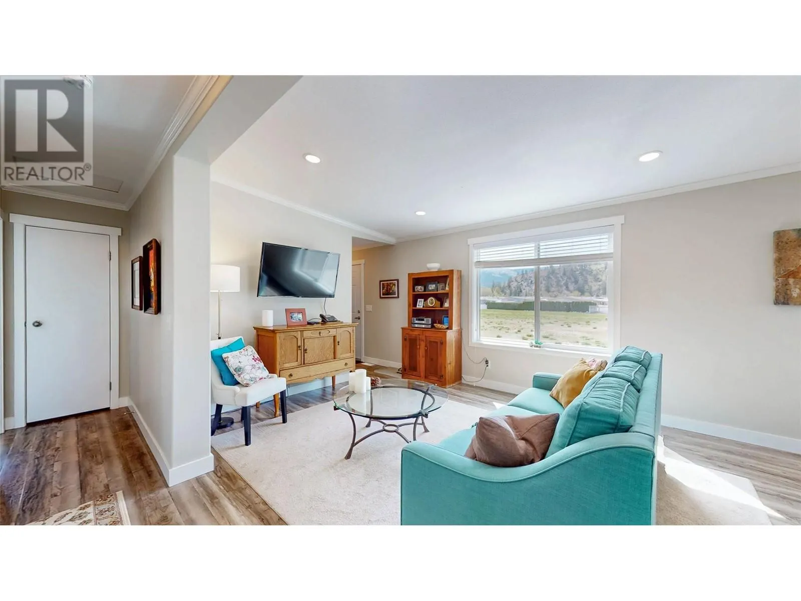 8598 Highway 97 Unit# 97