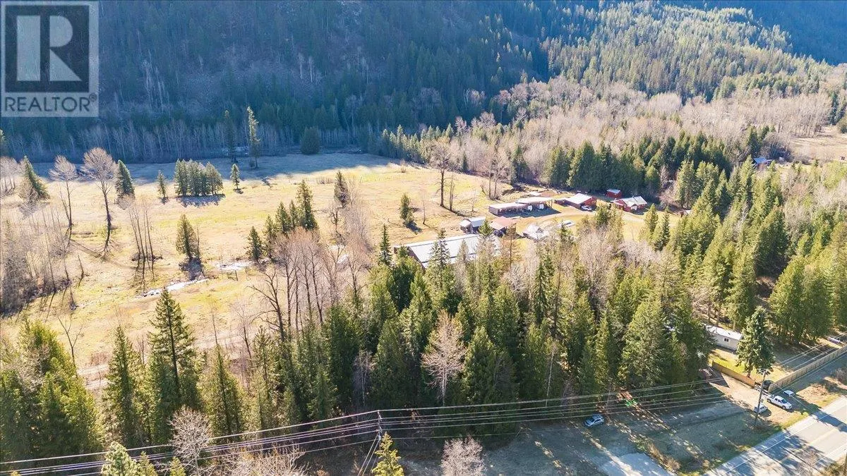 8751 Highway 6