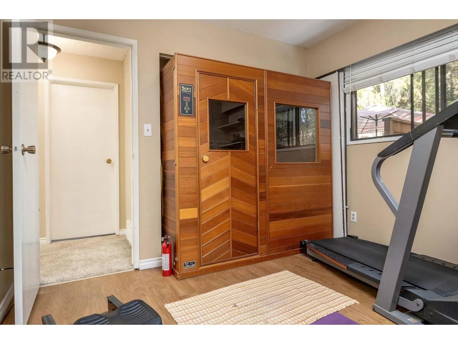 3850 Highland Park Drive