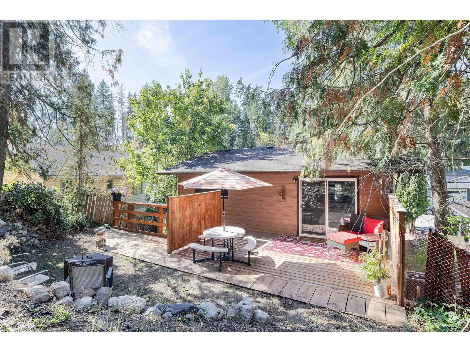 3850 Highland Park Drive