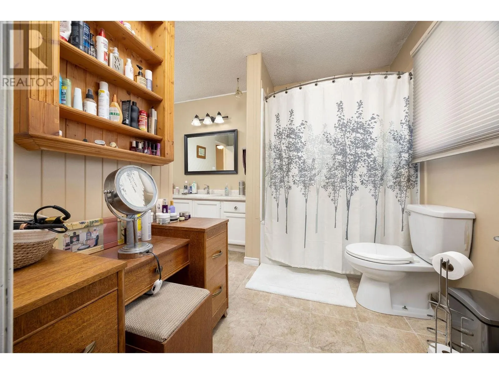 3850 Highland Park Drive