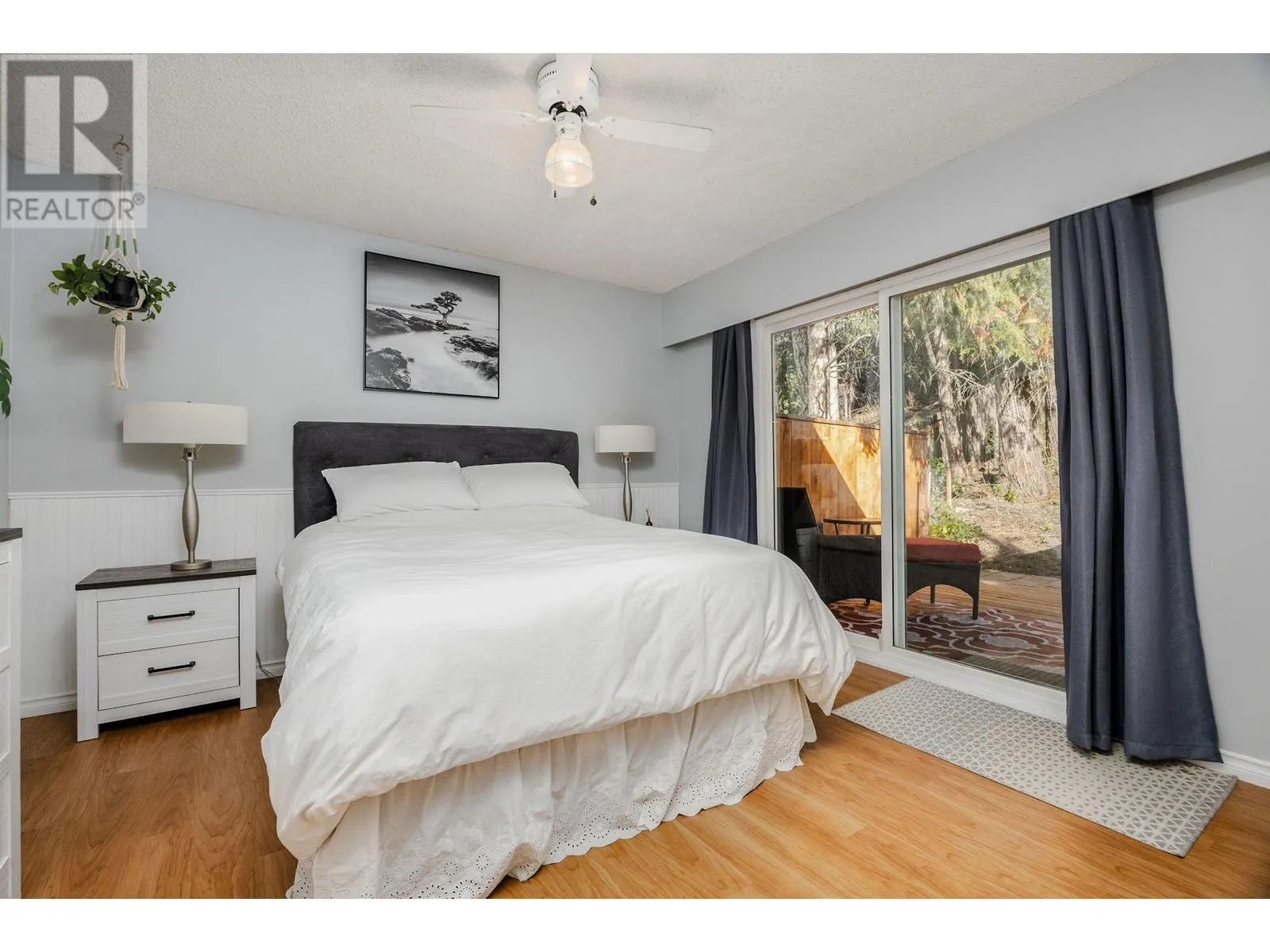3850 Highland Park Drive