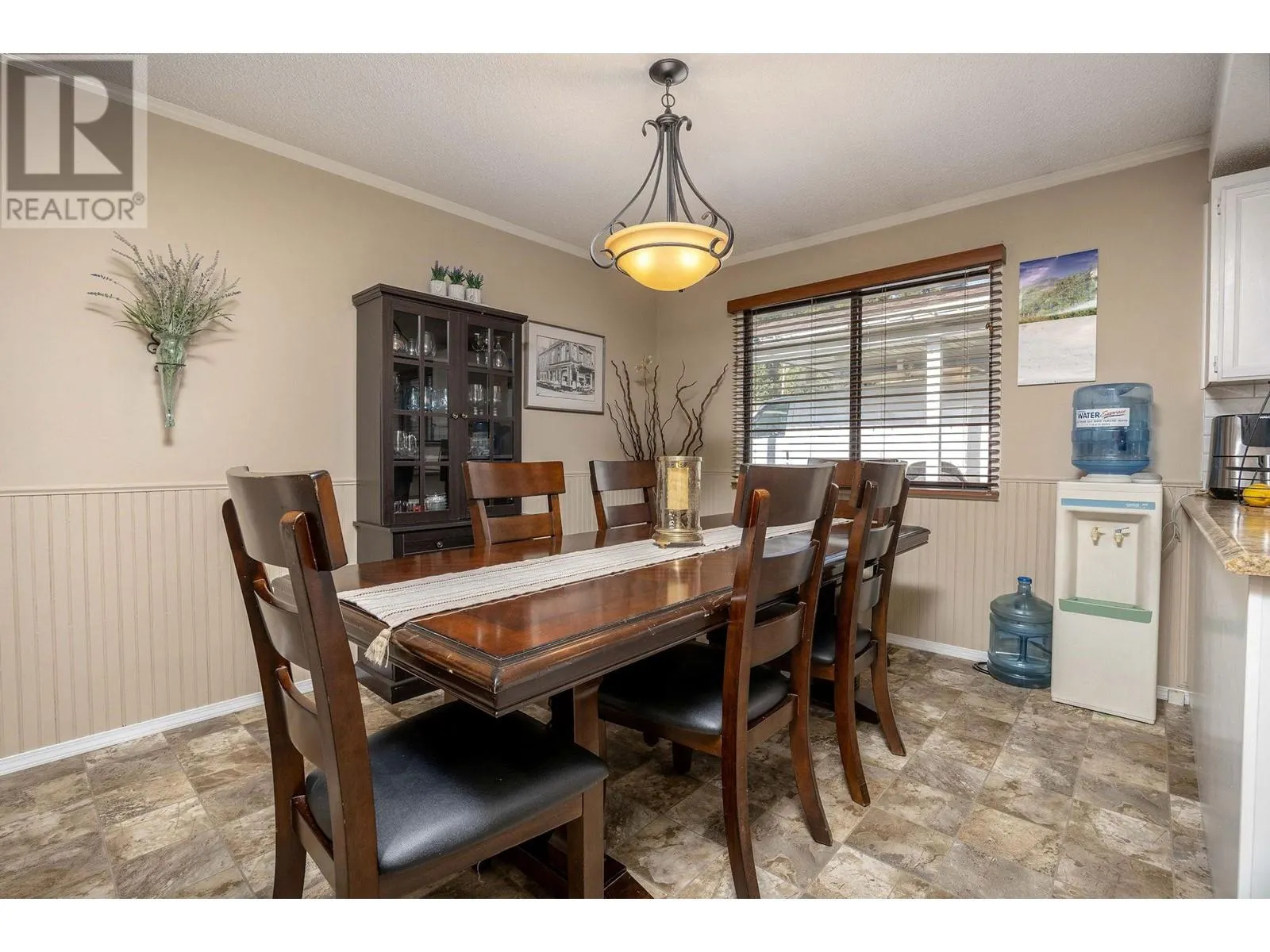 3850 Highland Park Drive