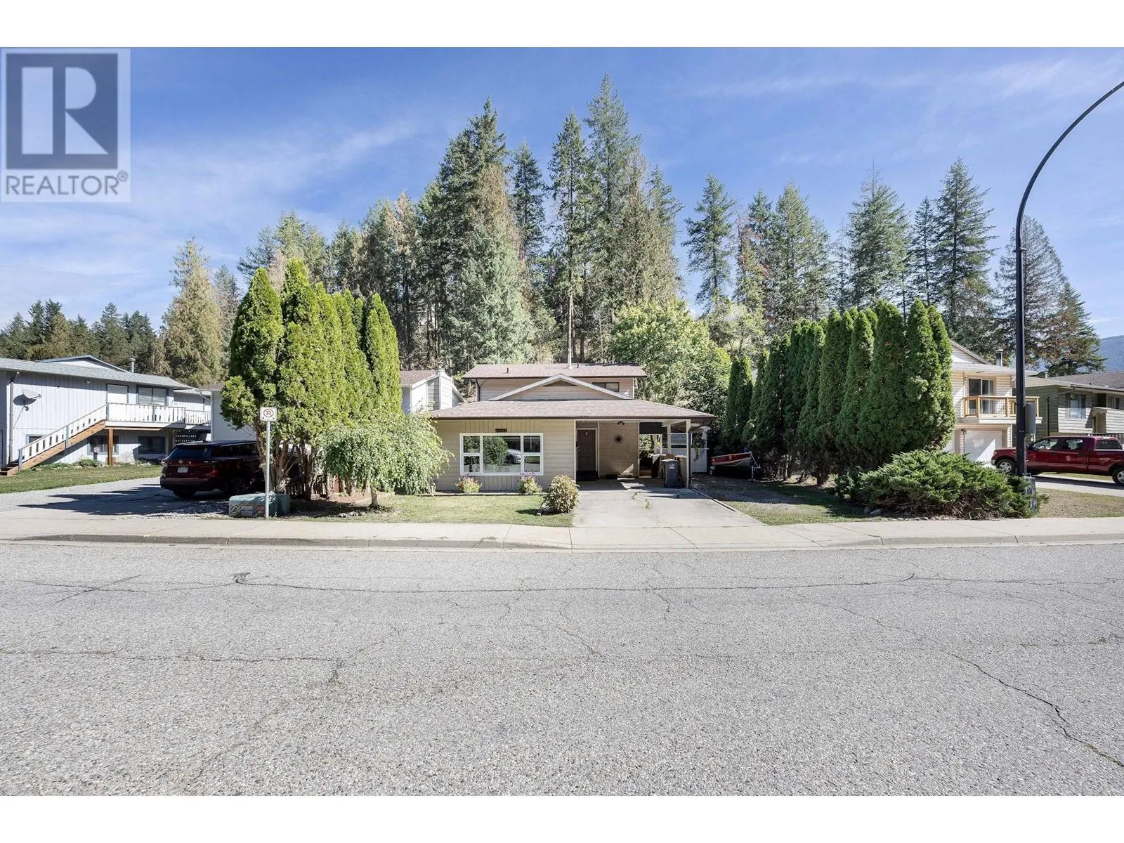 3850 Highland Park Drive