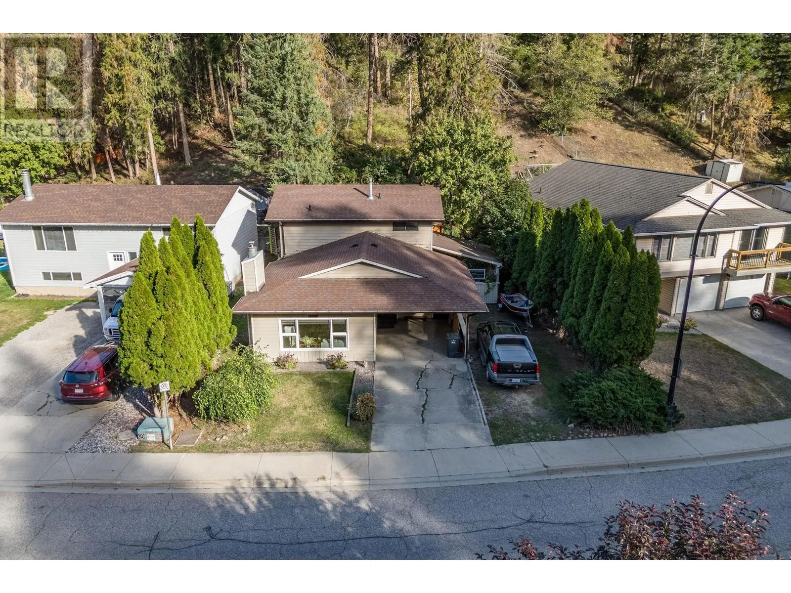 3850 Highland Park Drive