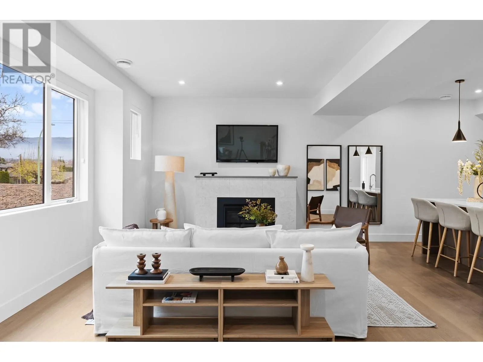 1463 Inkar Road Unit# 5