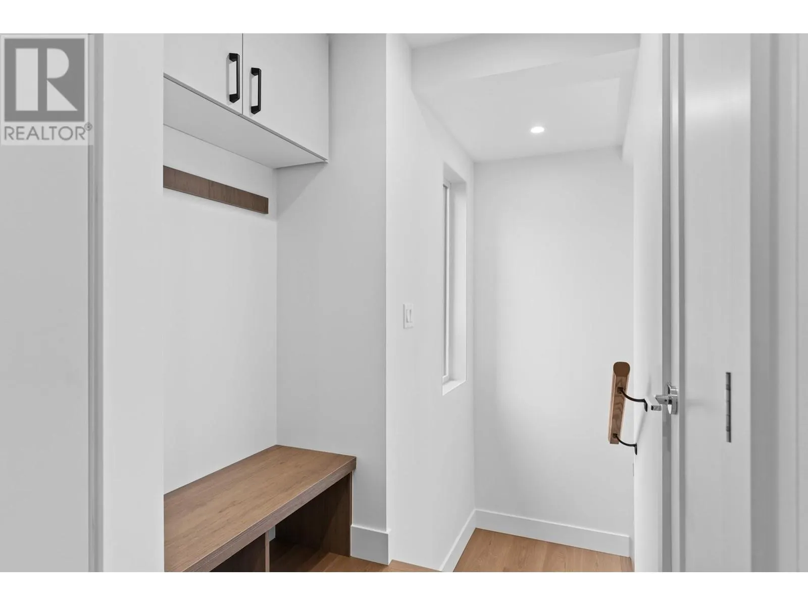 1463 Inkar Road Unit# 5