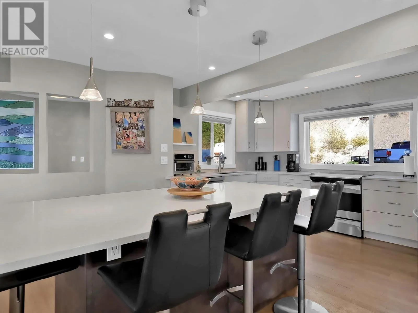 1922 Paly Road