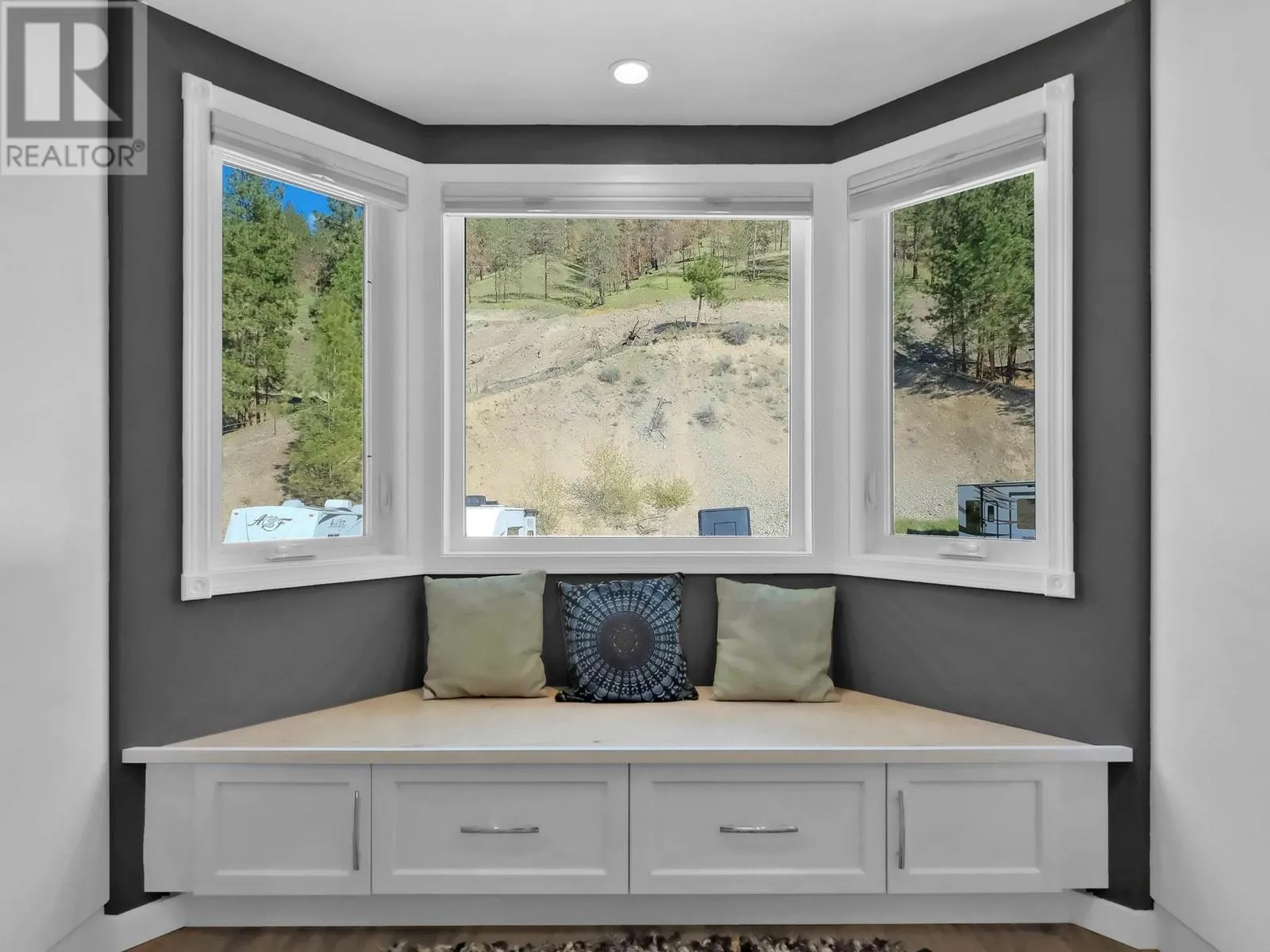 1922 Paly Road