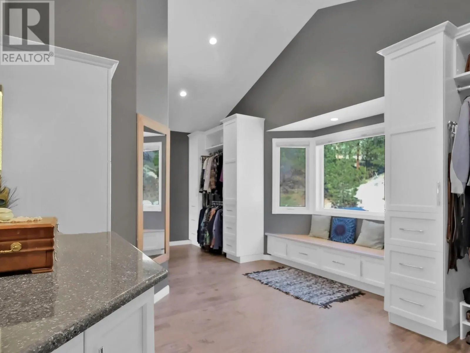 1922 Paly Road