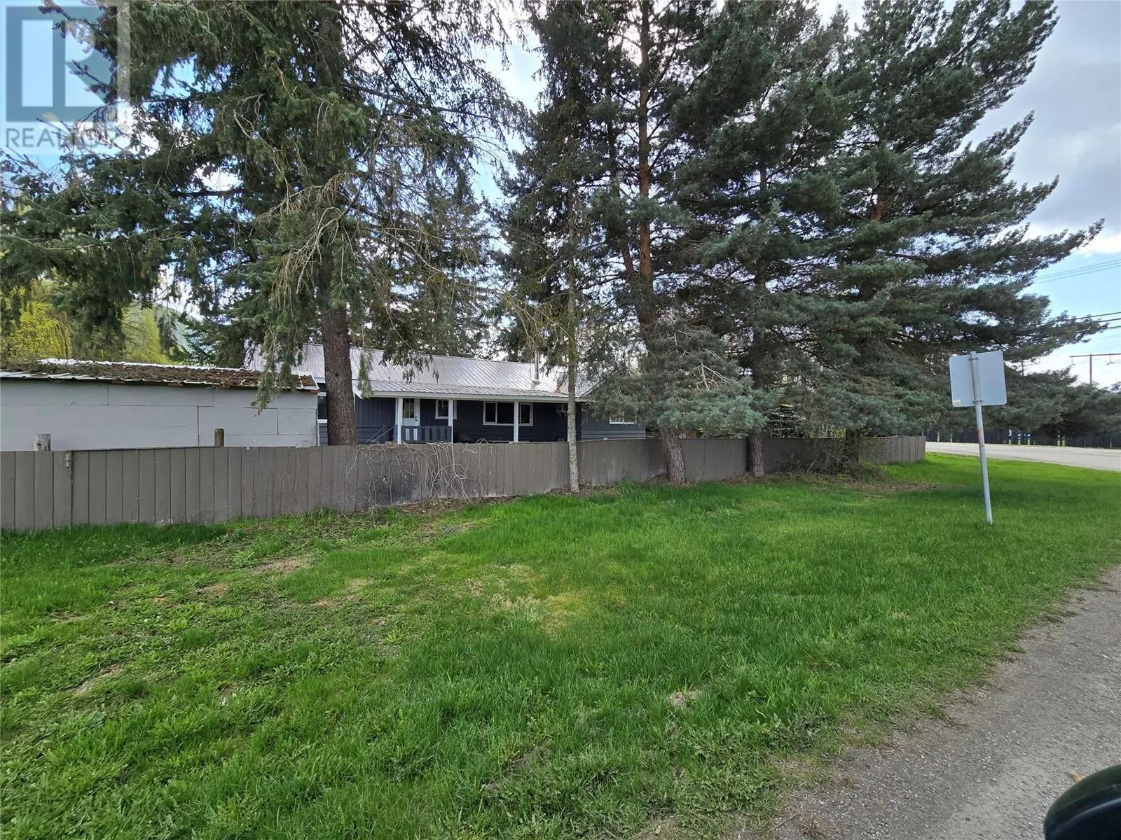 10 Bloom Road