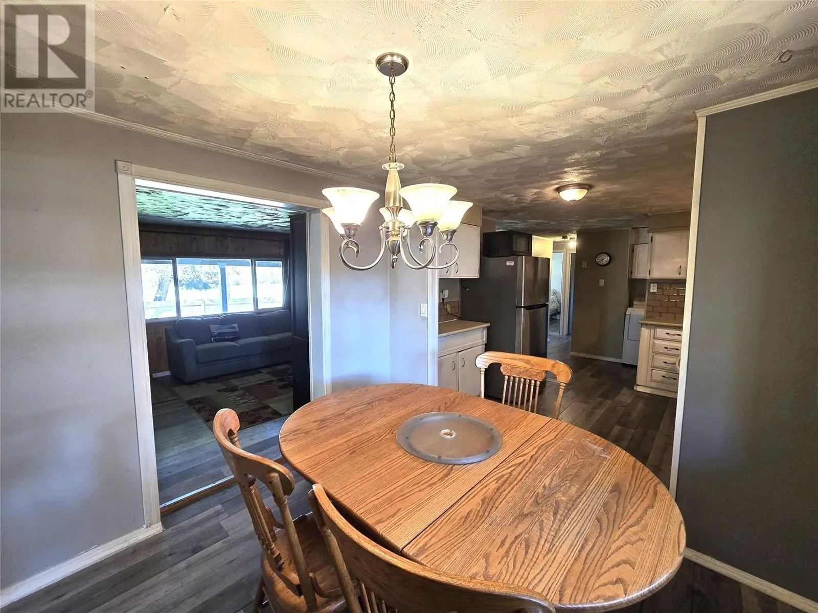 10 Bloom Road
