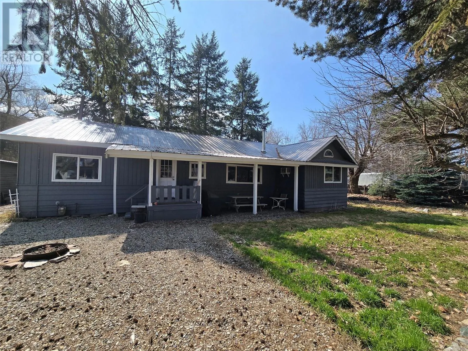 10 Bloom Road