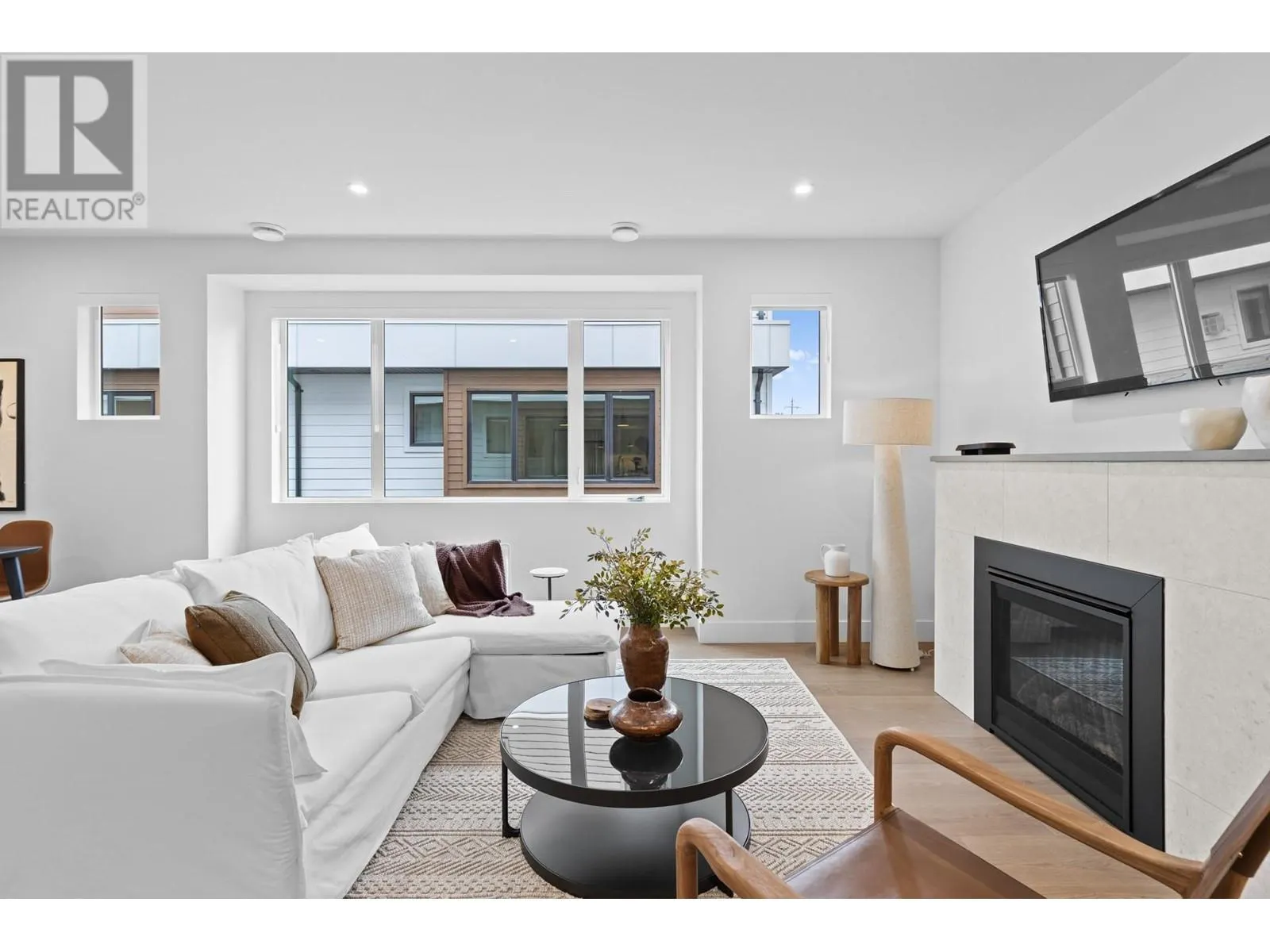 1463 Inkar Road Unit# 6
