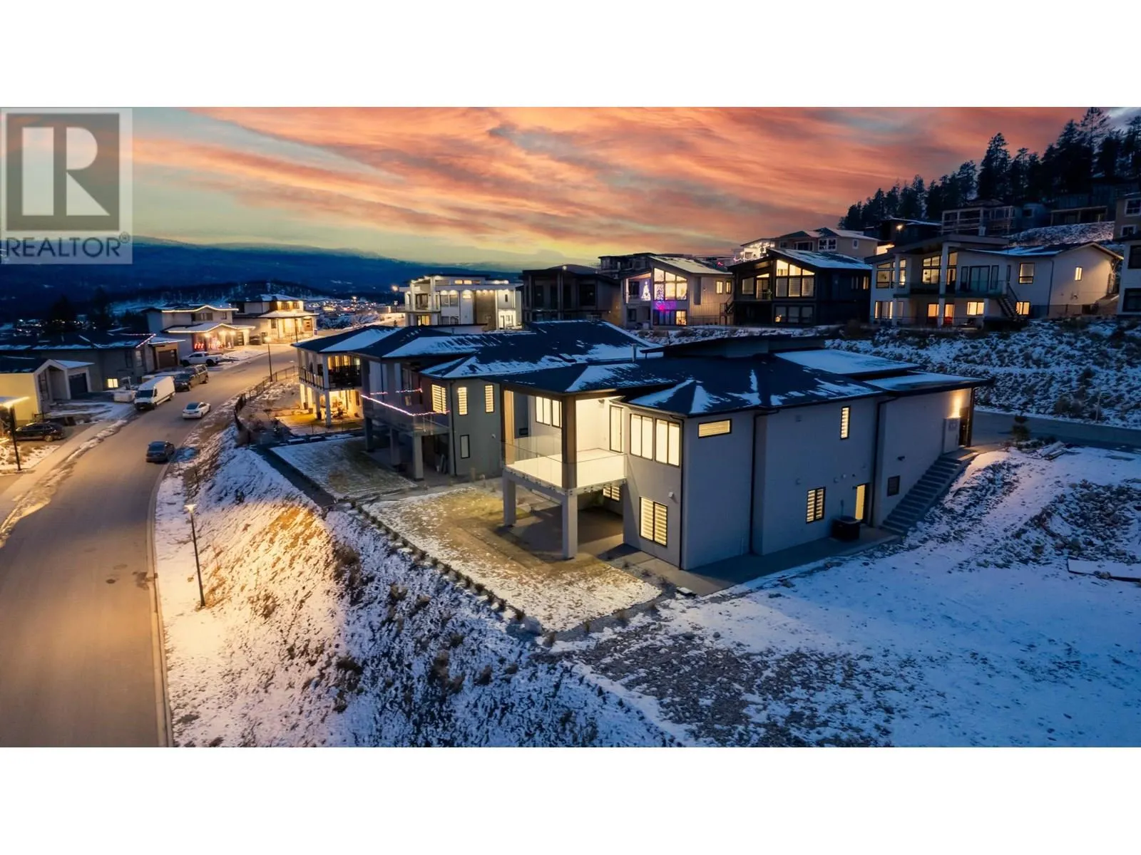 937 Royal Troon Lane