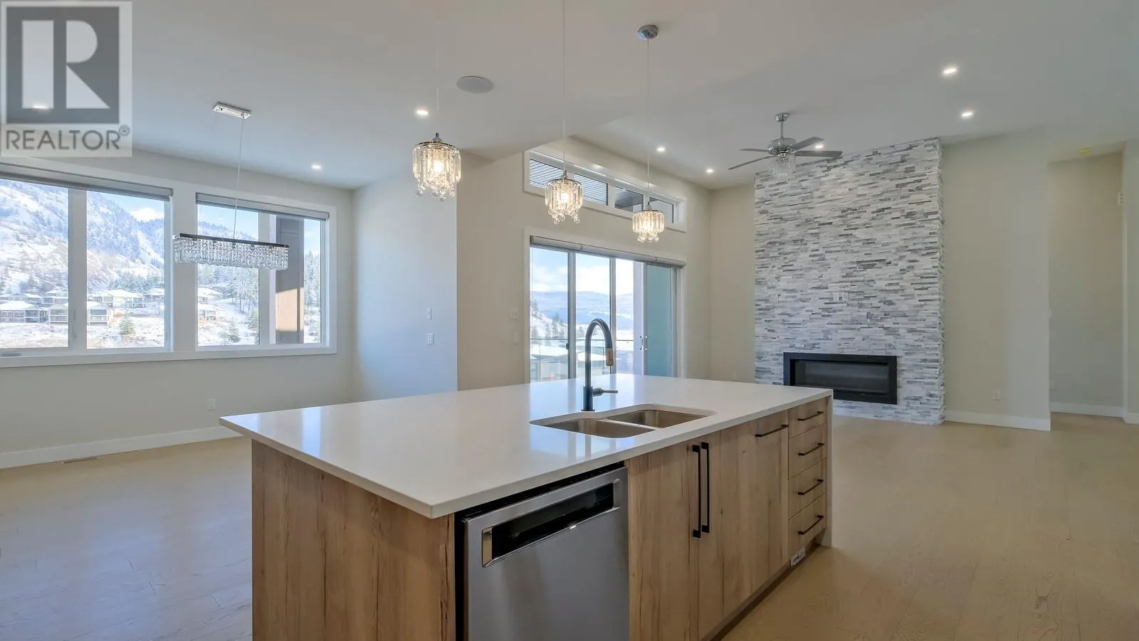 937 Royal Troon Lane