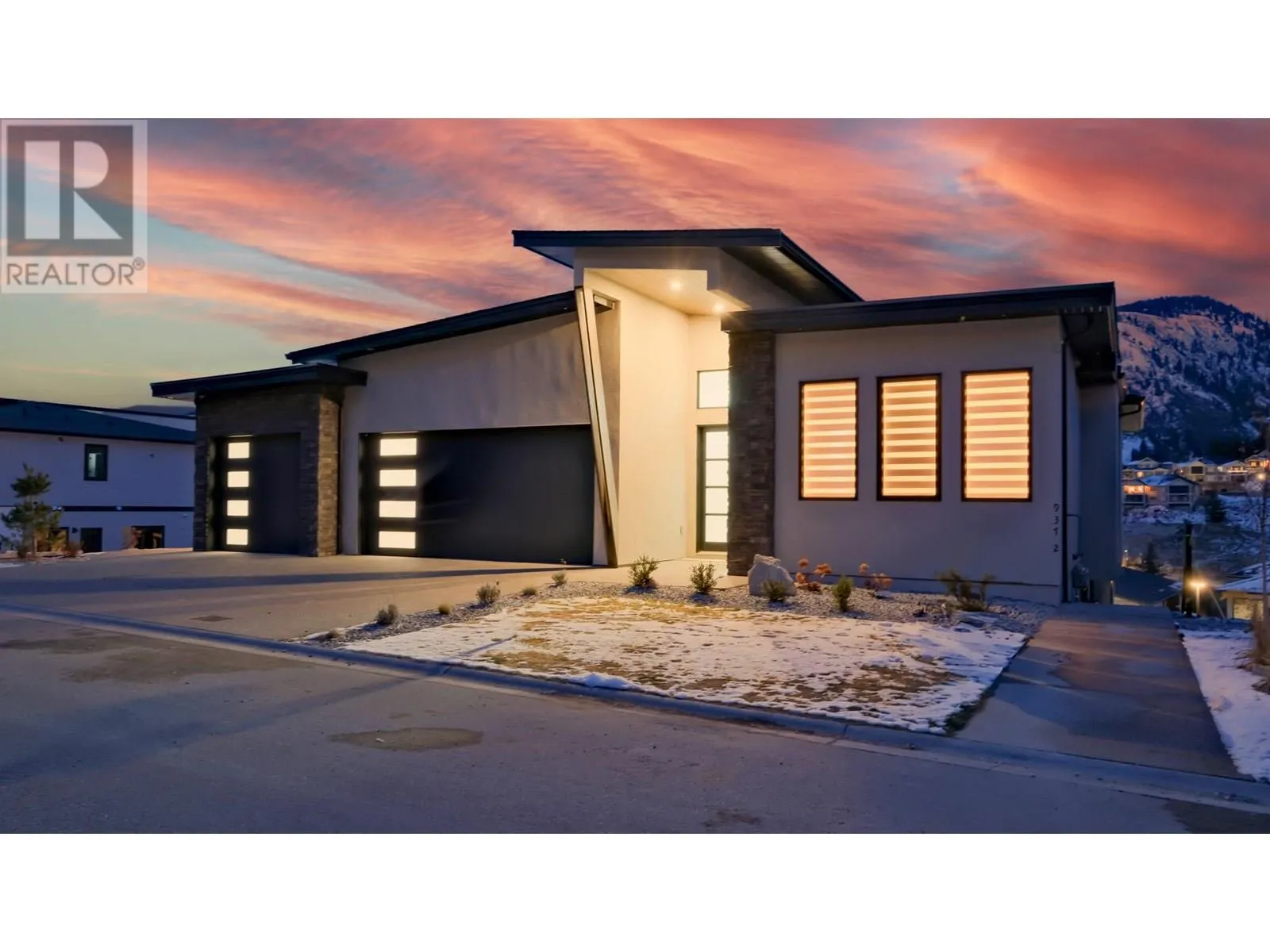 937 Royal Troon Lane