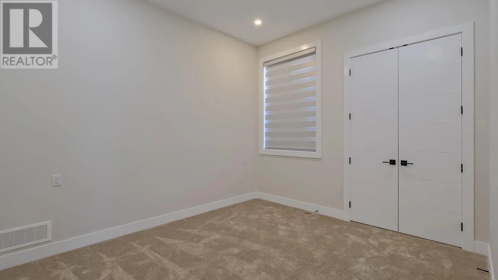 937 Royal Troon Lane