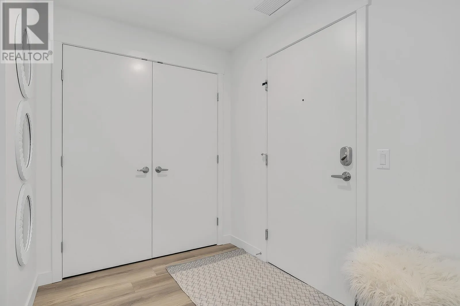 1057 Frost Road Unit# 201