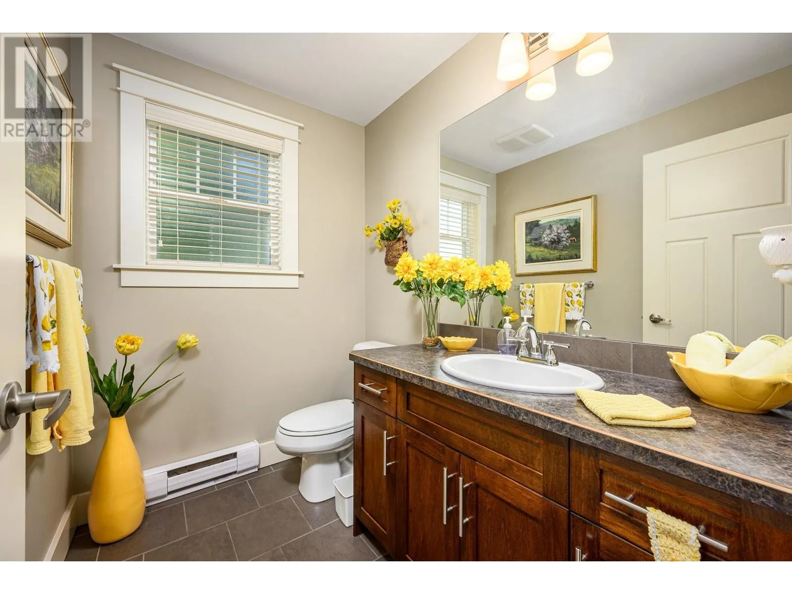 3606 25 Avenue Unit# 101
