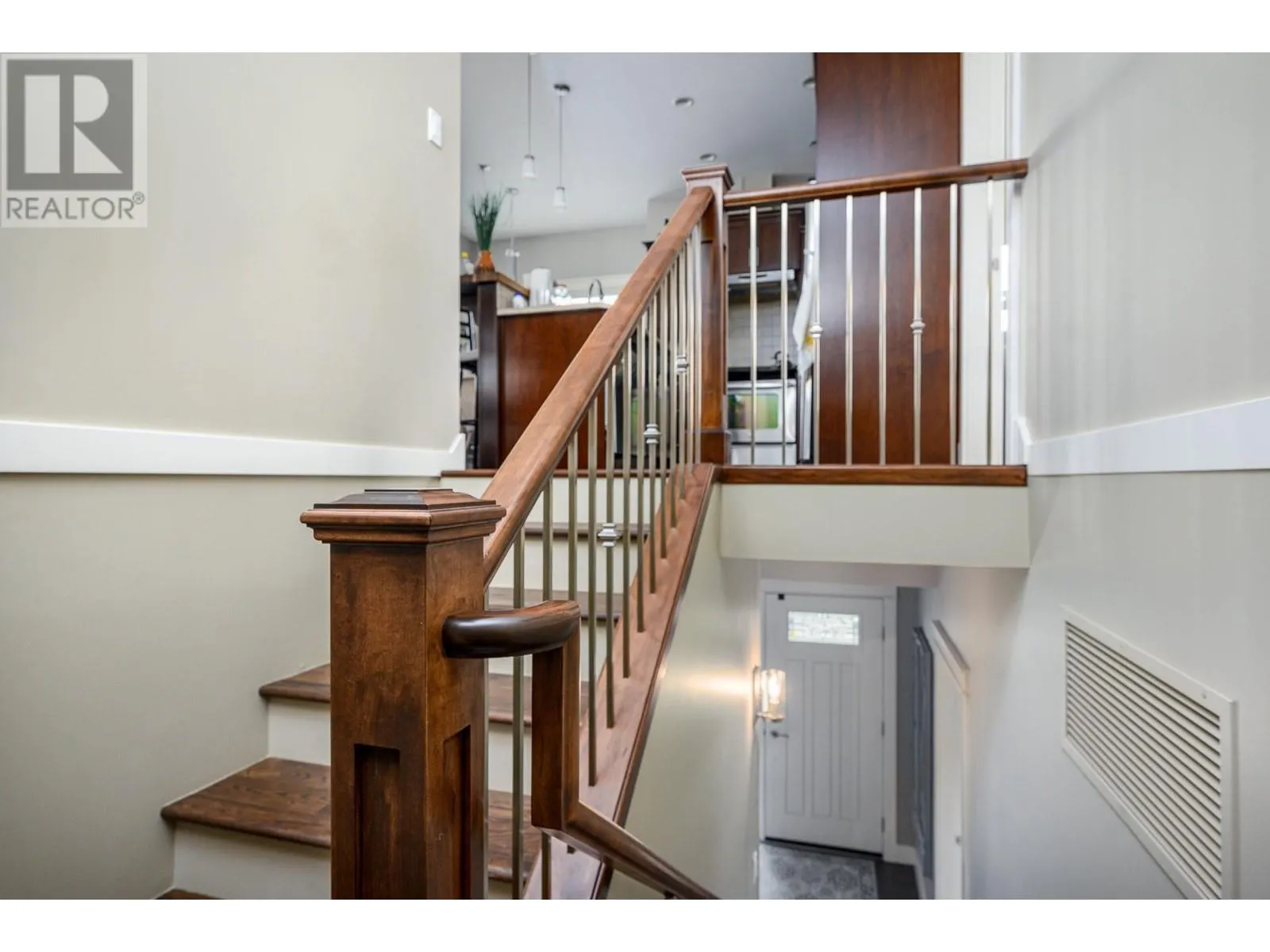 3606 25 Avenue Unit# 101