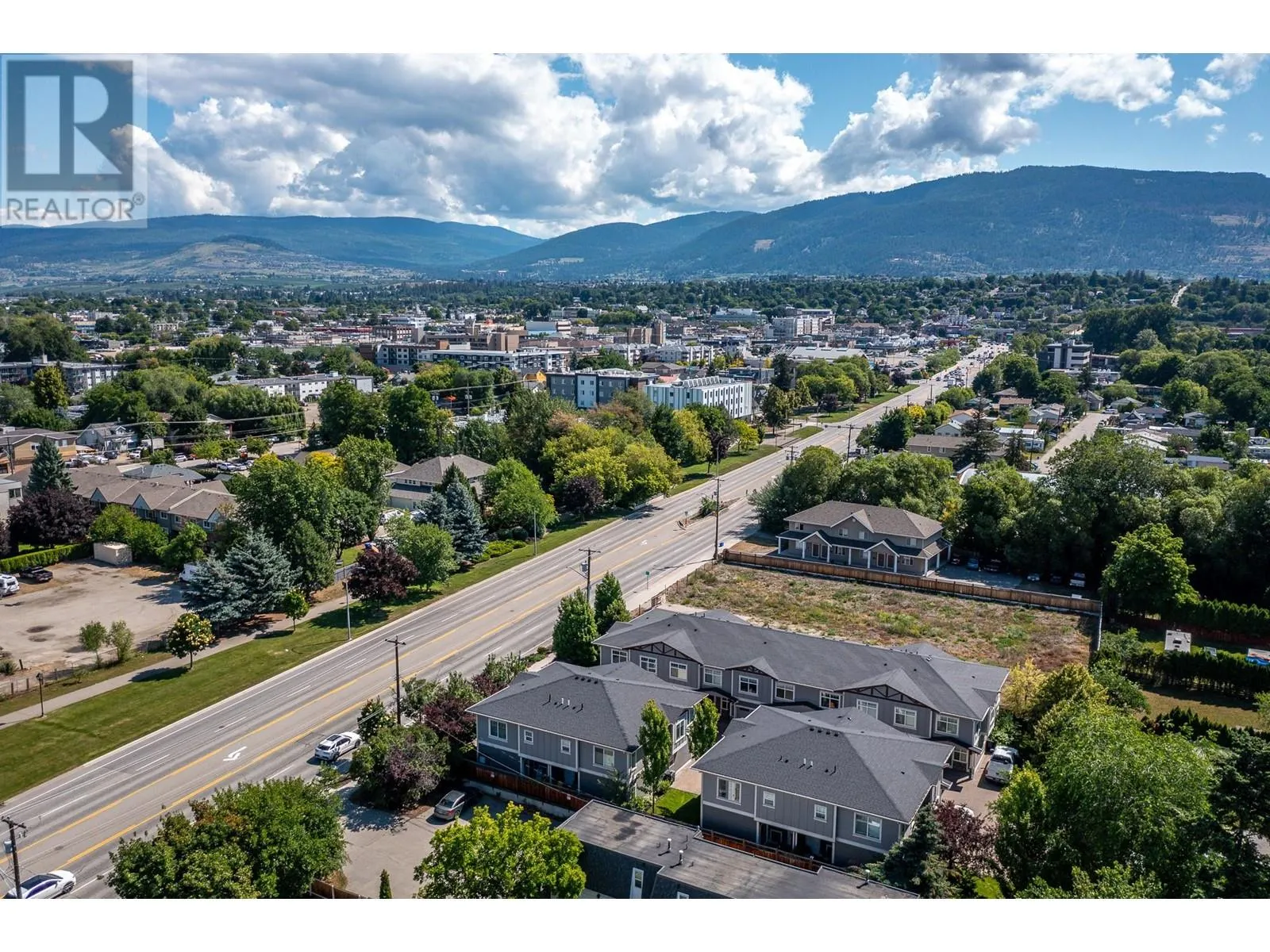 3606 25 Avenue Unit# 101