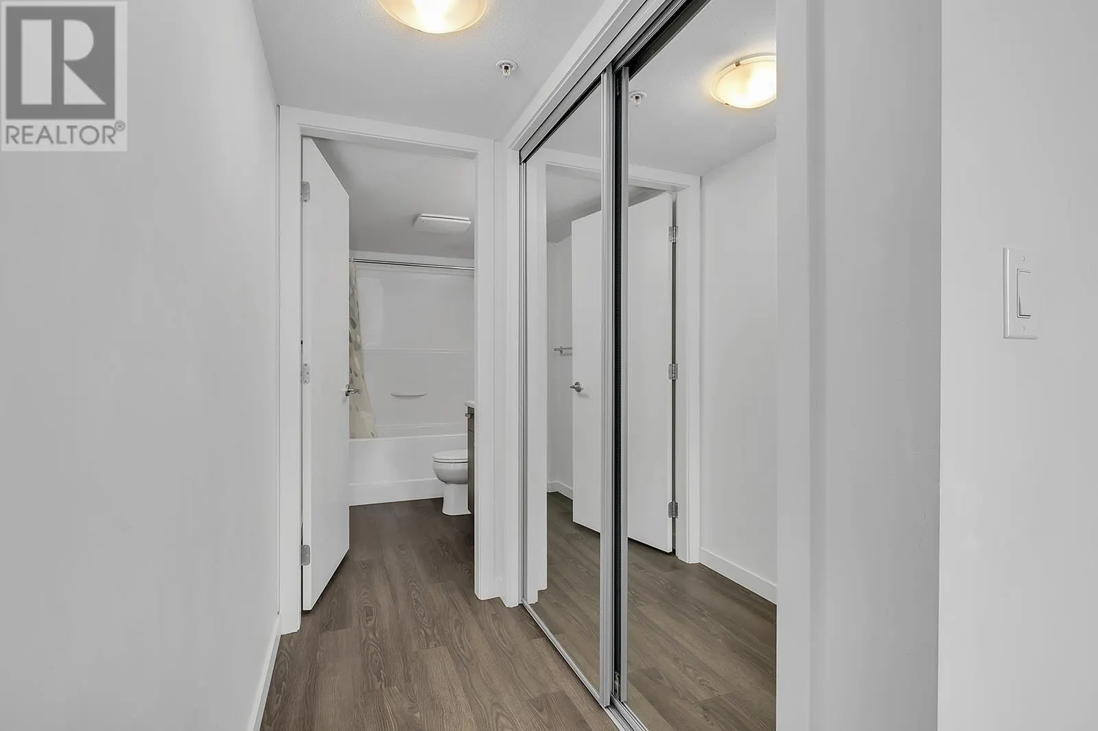 775 Academy Way Unit# 208