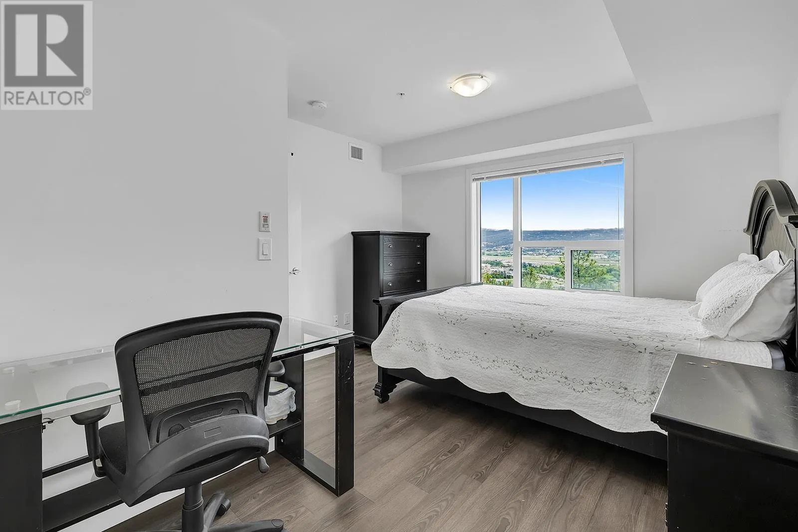 775 Academy Way Unit# 208