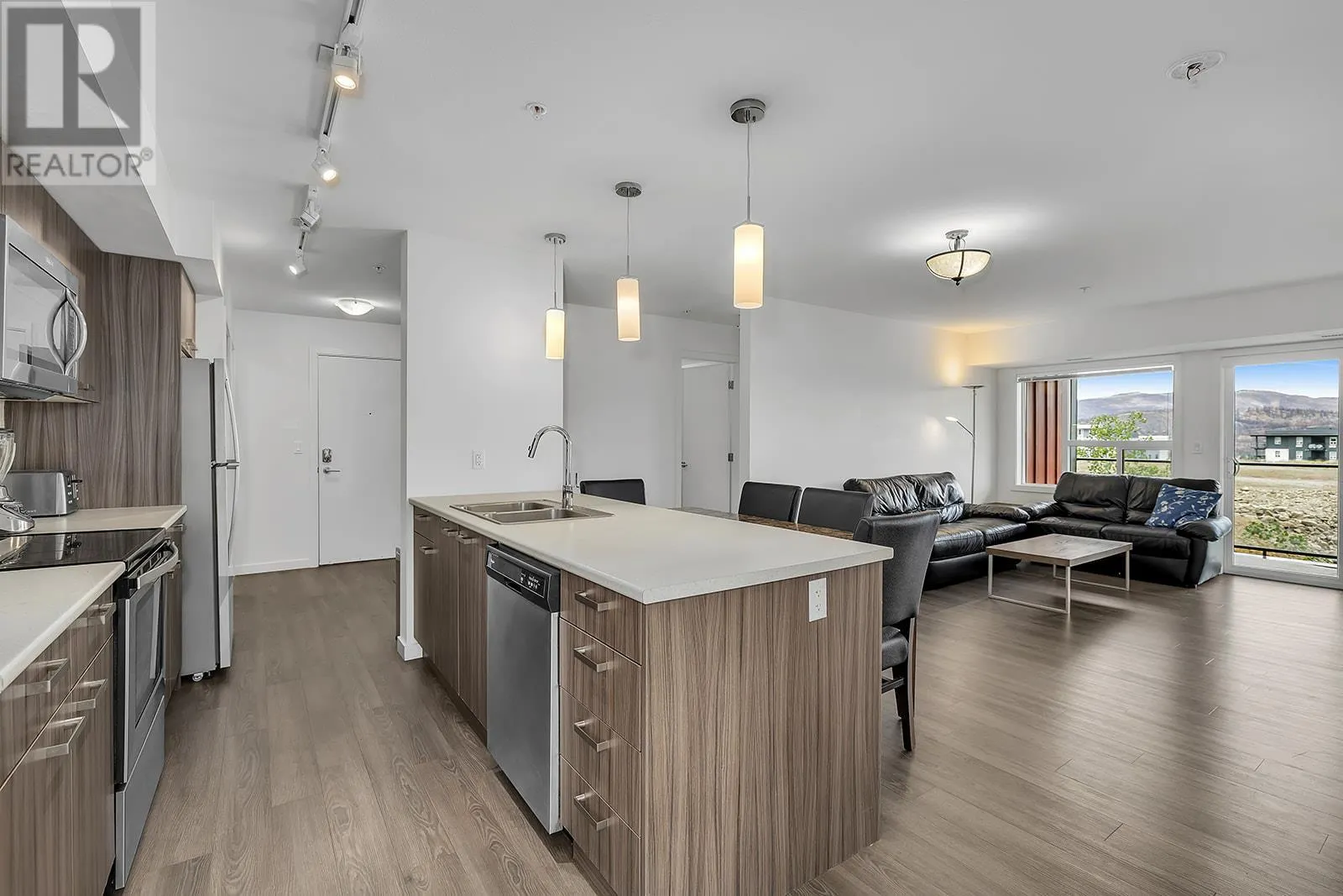 775 Academy Way Unit# 208