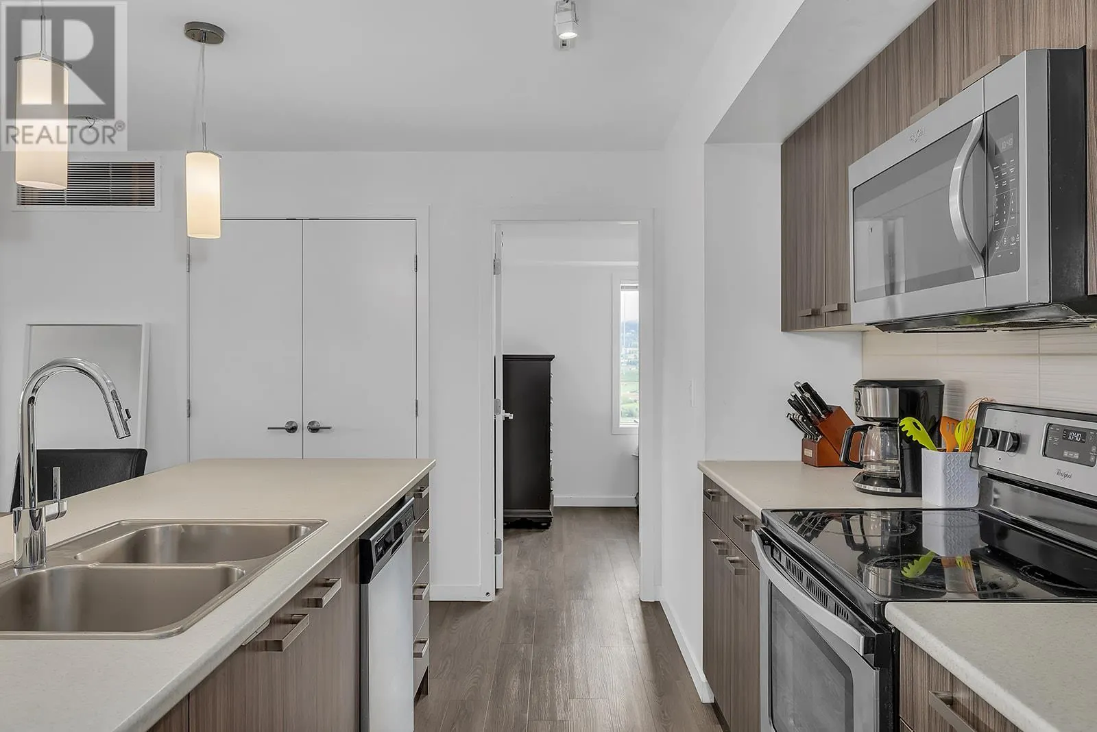 775 Academy Way Unit# 208
