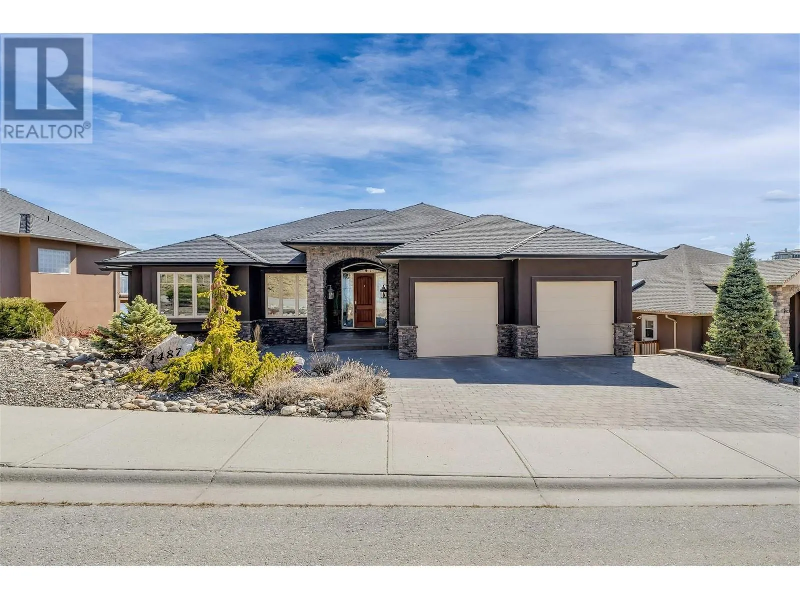1487 Pinot Gris Drive