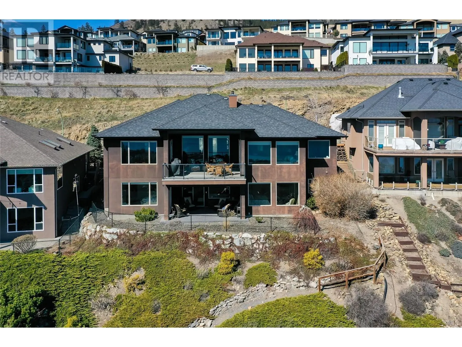 1487 Pinot Gris Drive