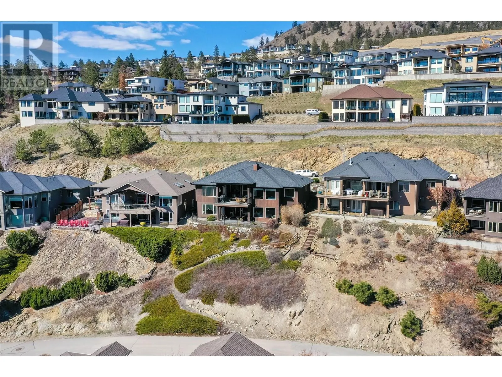 1487 Pinot Gris Drive
