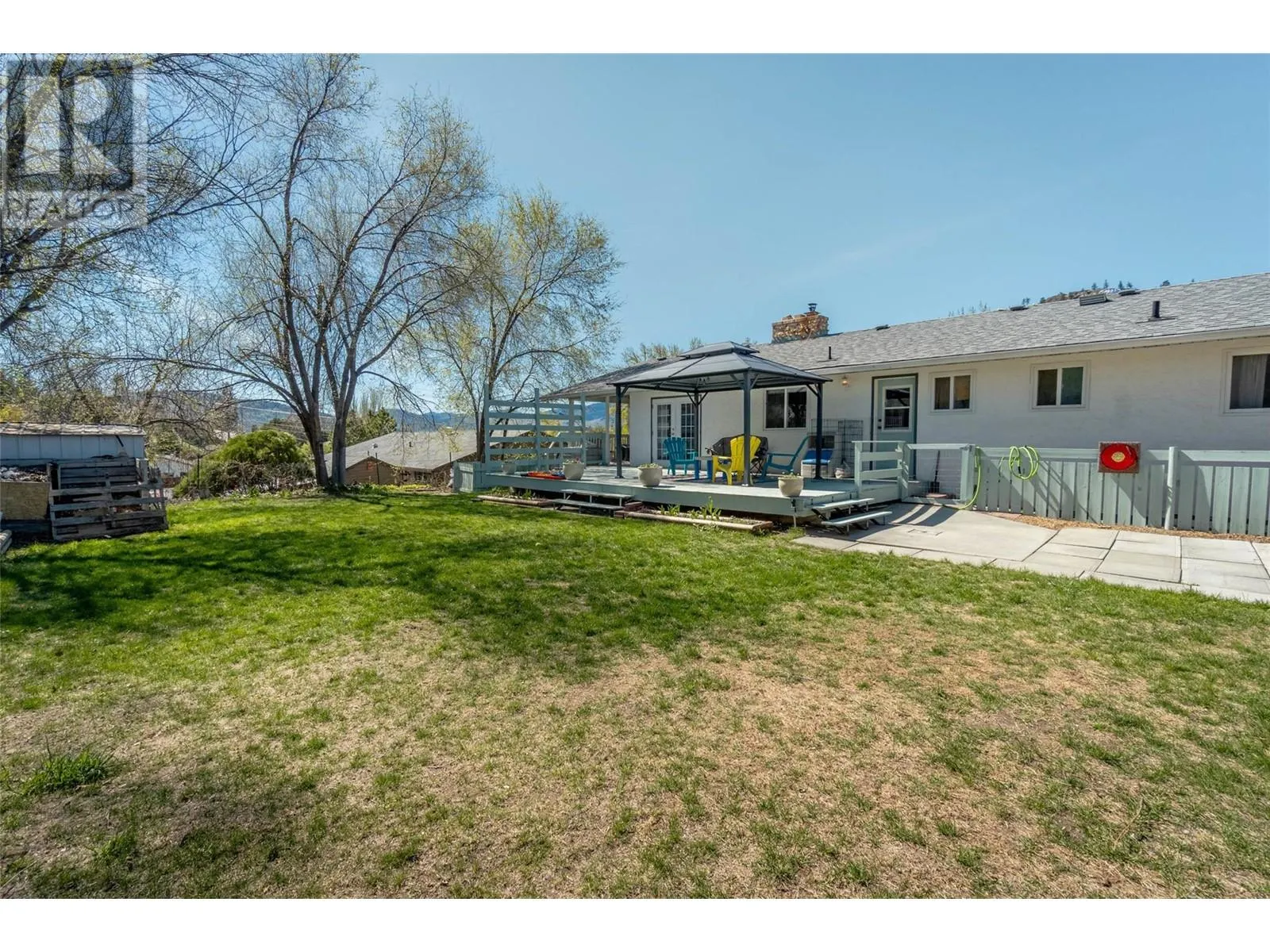 6743 Meadows Drive