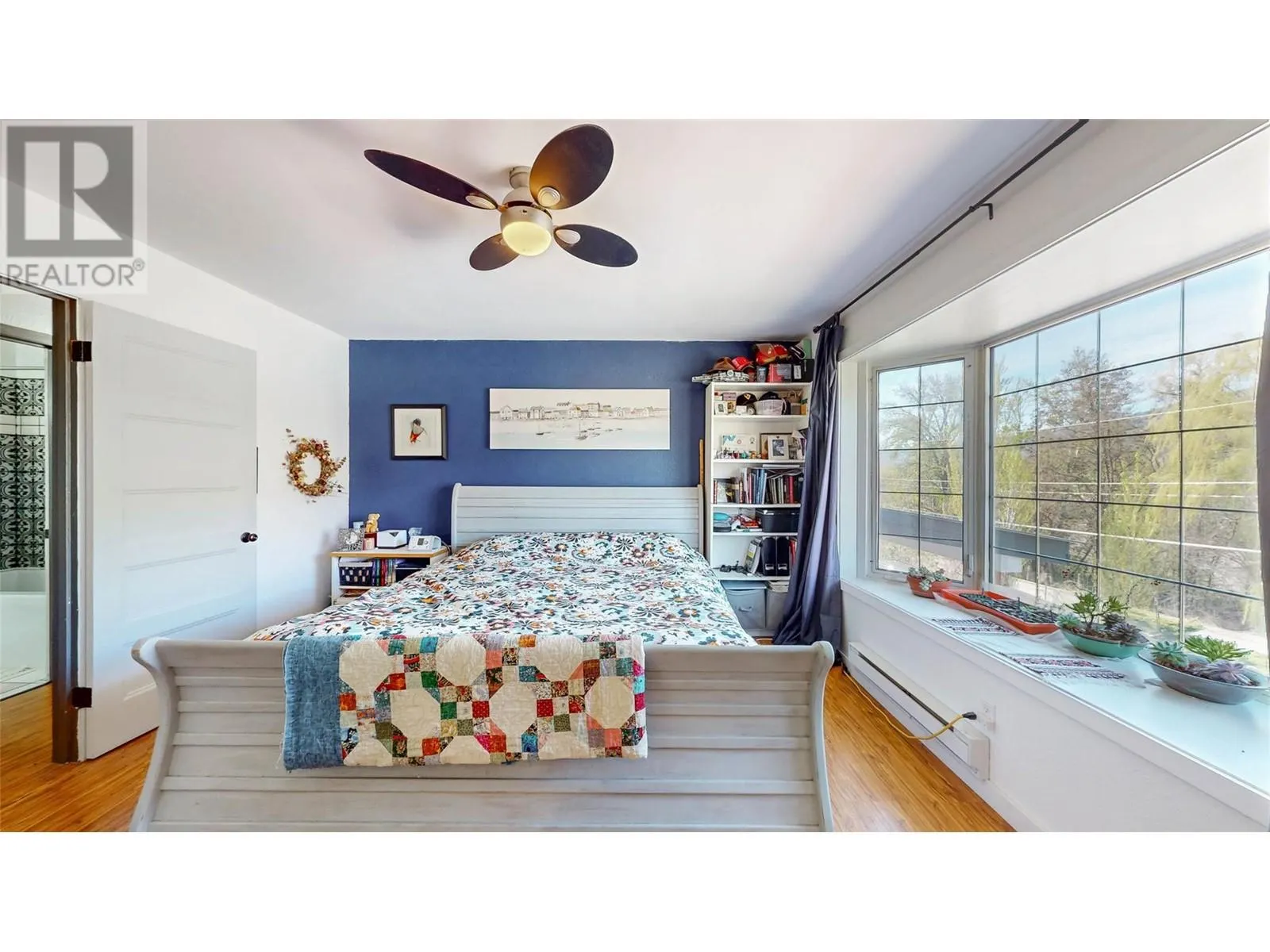 6743 Meadows Drive