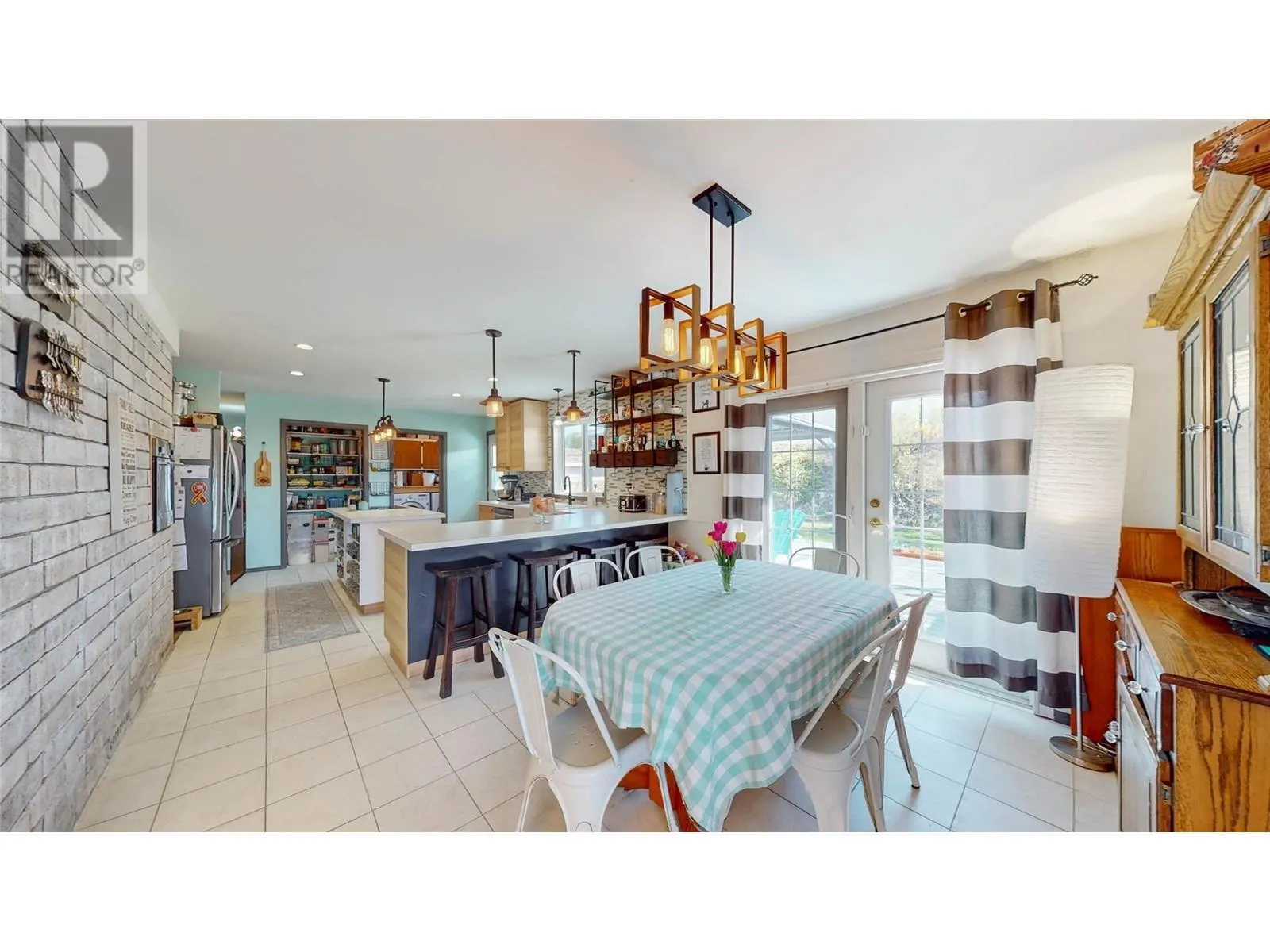 6743 Meadows Drive