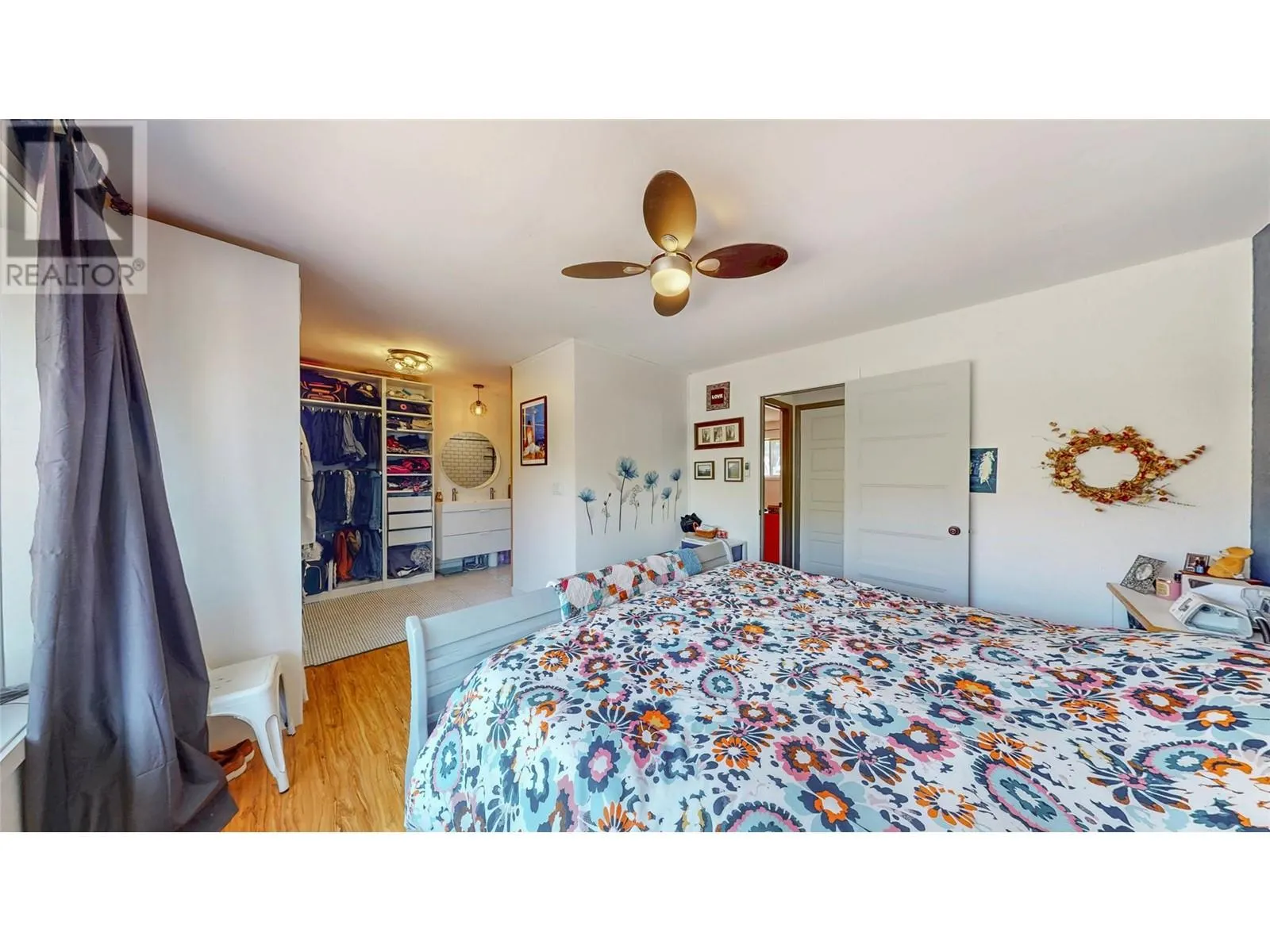 6743 Meadows Drive