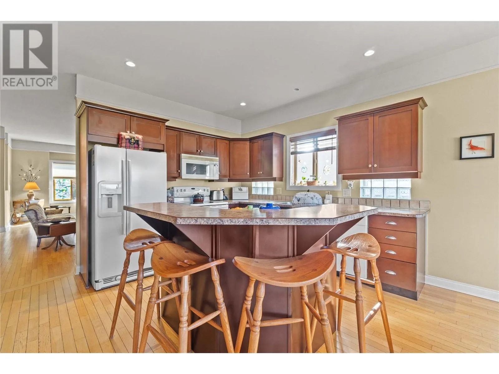 881 16 Street NE Unit# 7