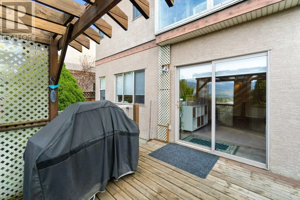881 16 Street NE Unit# 7