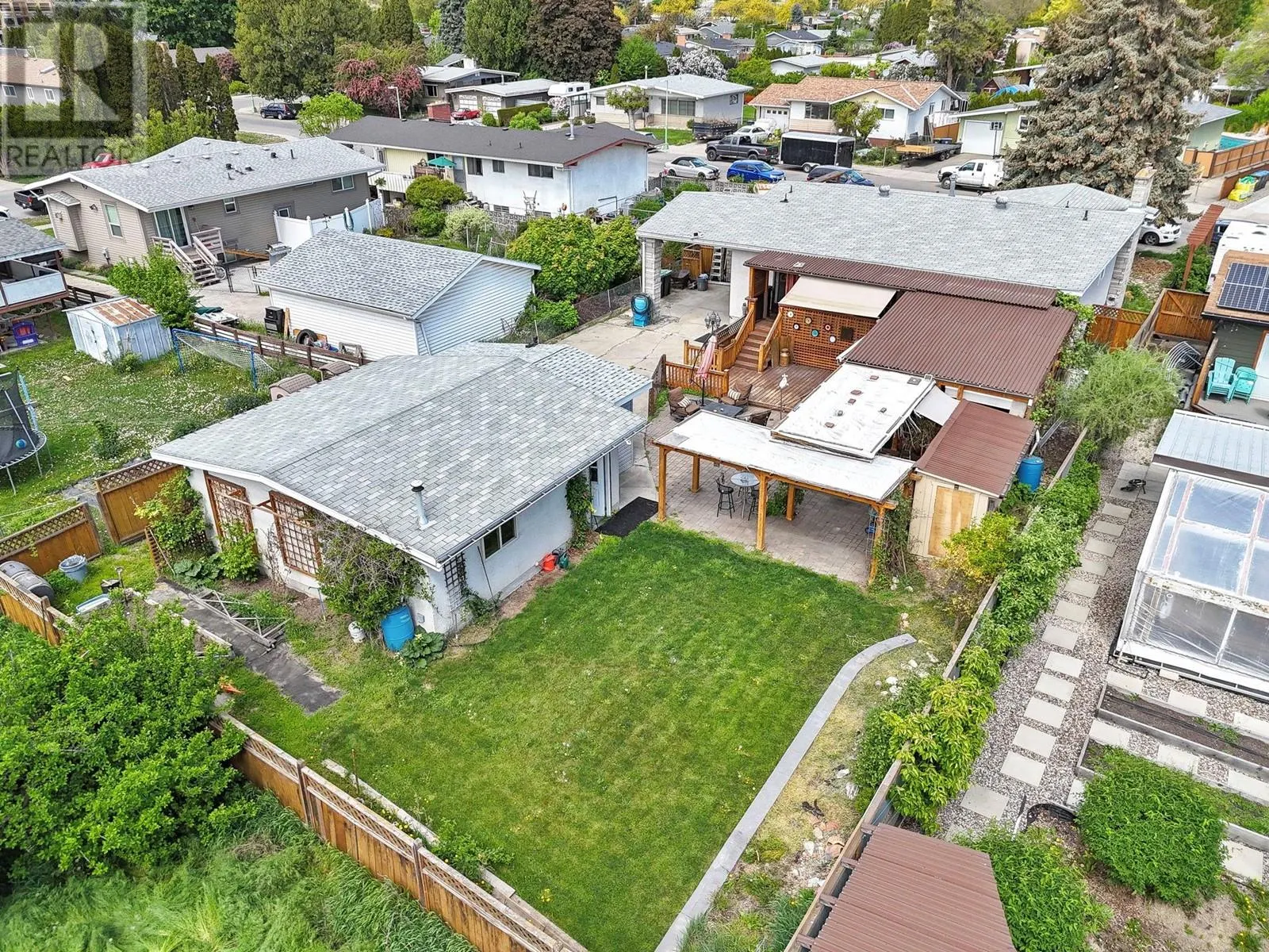 1231 Lawson Avenue