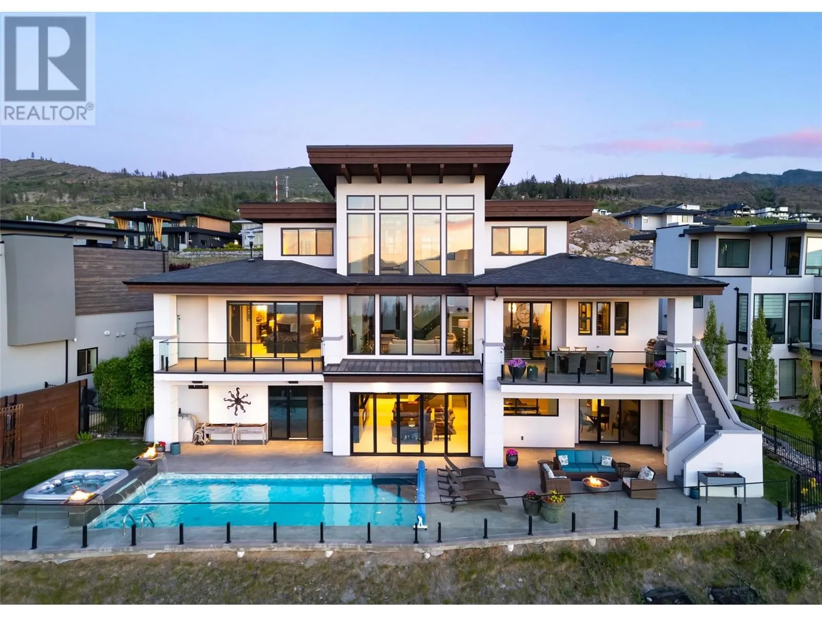 447 Swan Drive