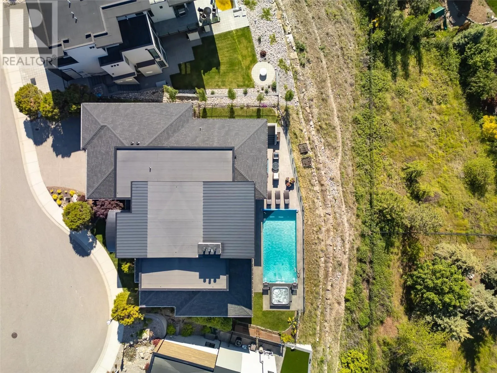 447 Swan Drive
