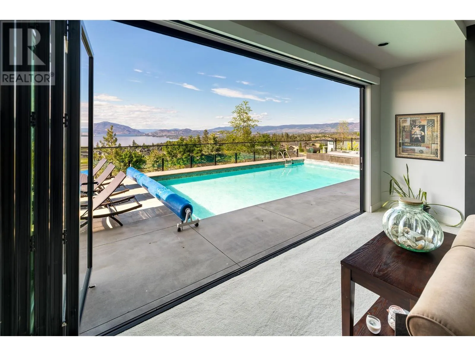 447 Swan Drive