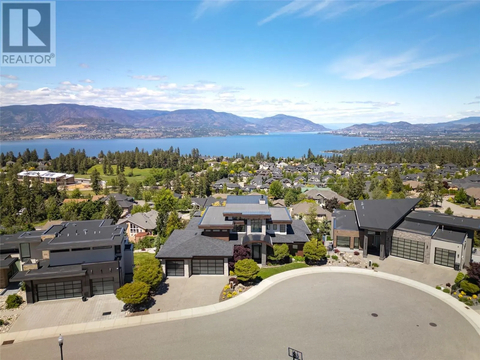 447 Swan Drive