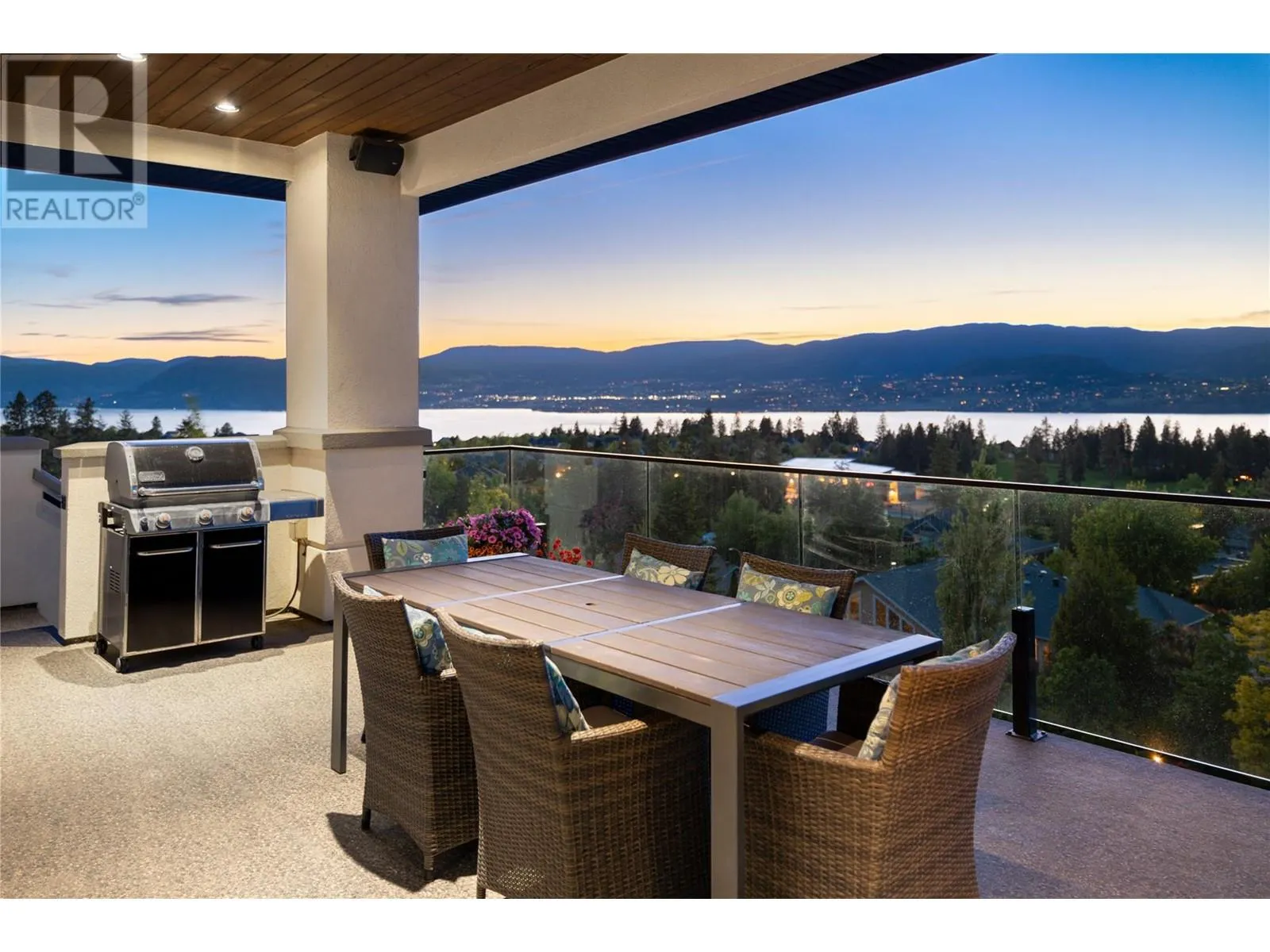 447 Swan Drive